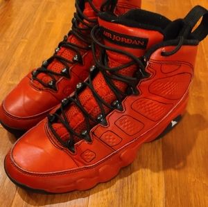Air Jordan retro 9 size